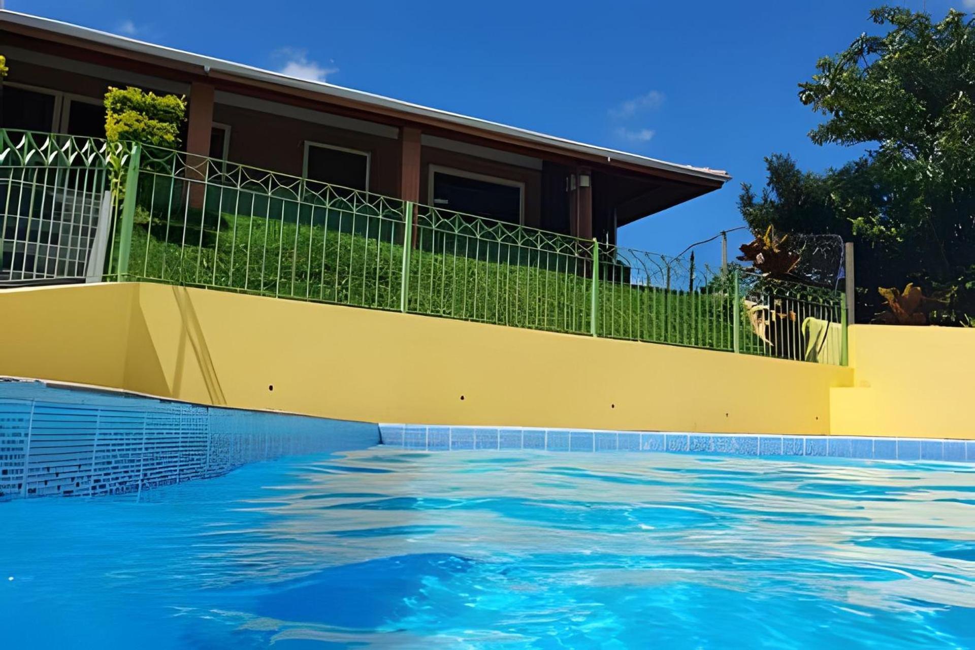 Chacara Com Piscina Aquecida- Perdoes Villa บอม เชซุส ดูส์ เปดอยช์ ภายนอก รูปภาพ